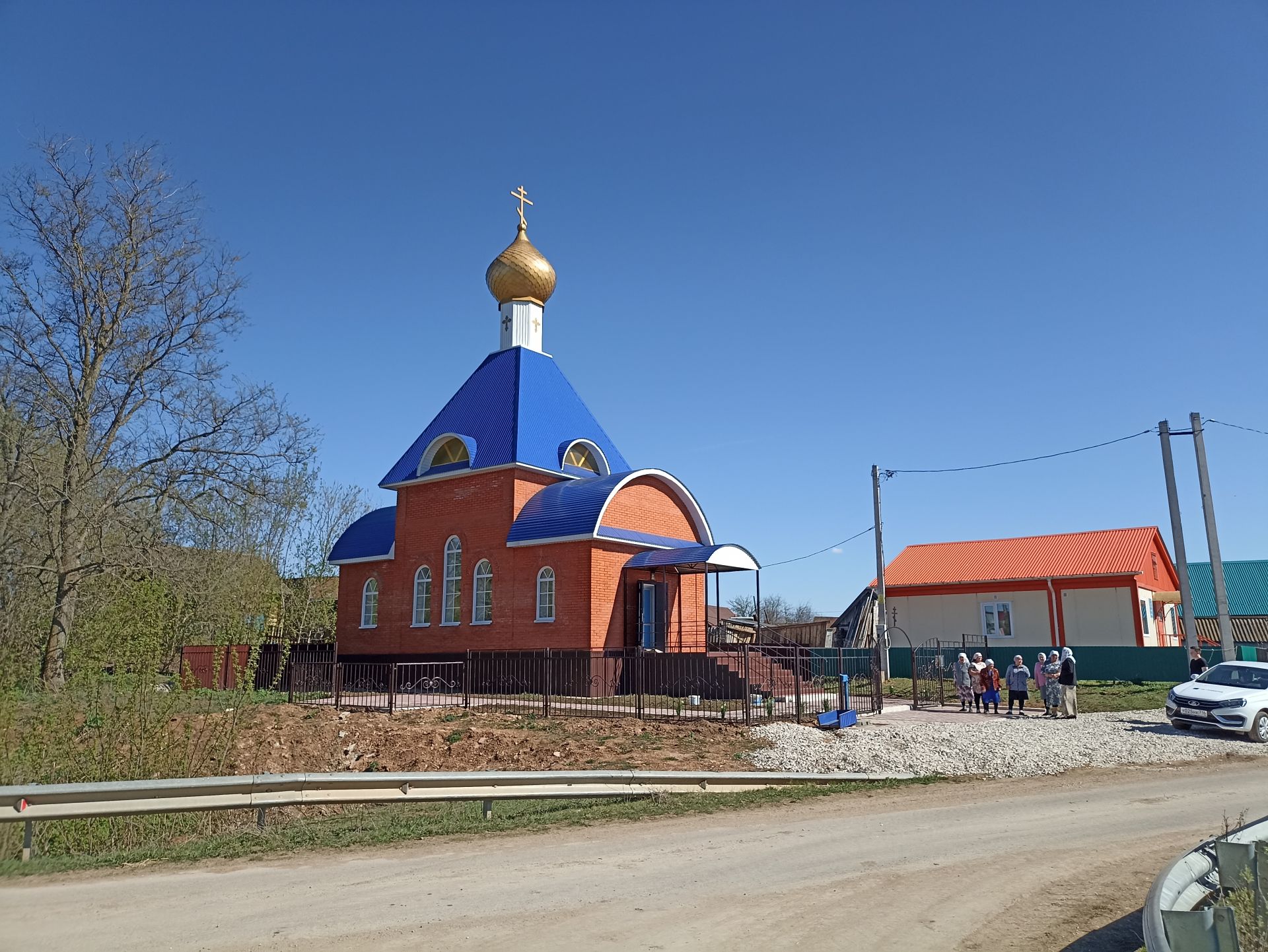 Летопись единства и веры: в Кукморском районе построили сельский храм
