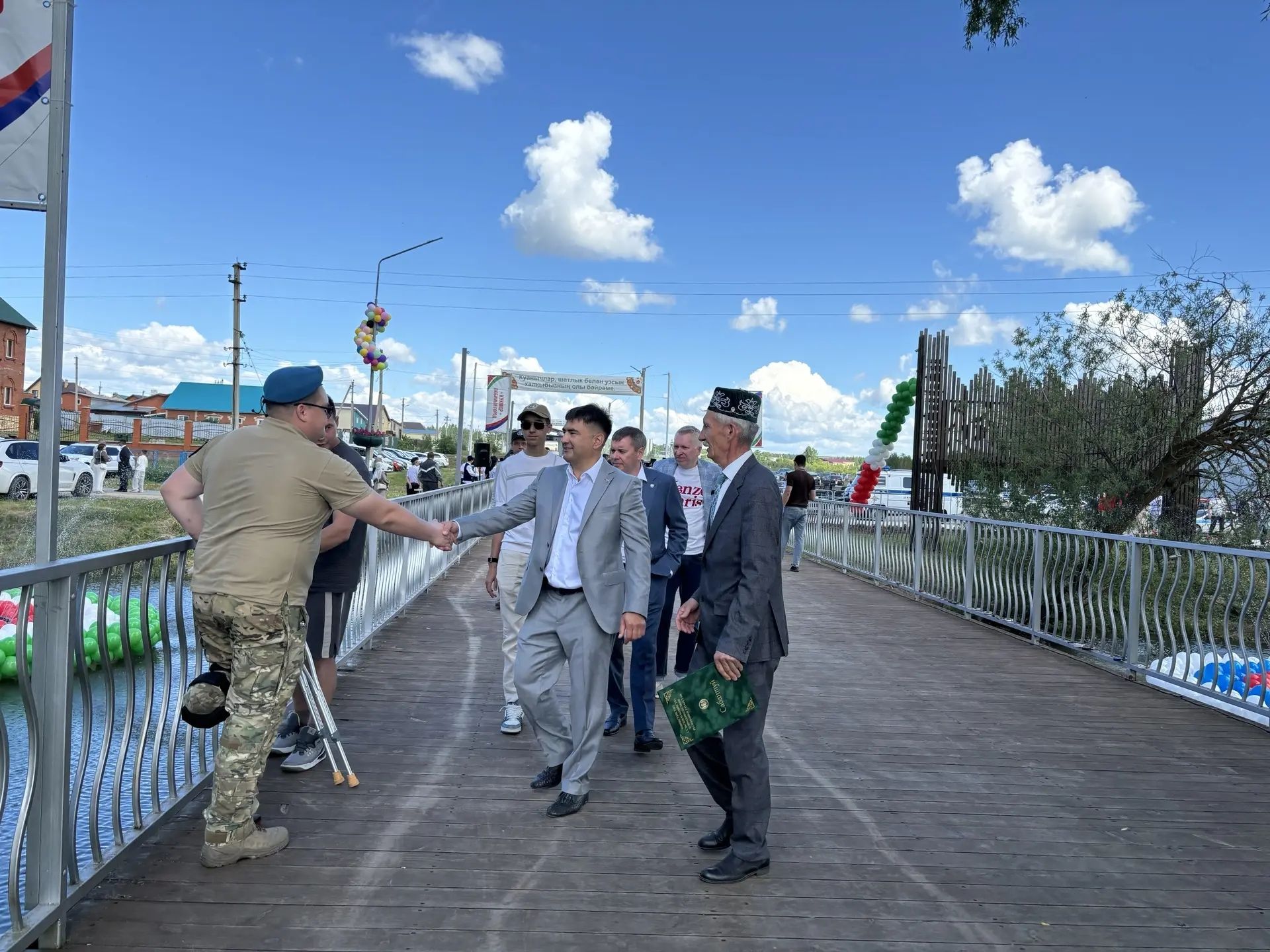 Кукмарада Сабантуй халыкны бер мәйданга туплады