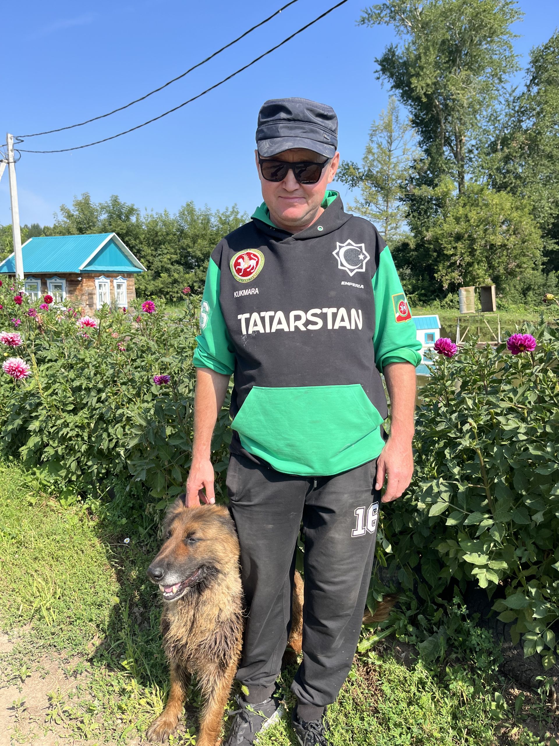 Киртәләрне түгел, мөмкинлекләрне күрә: Ядегәр авылыннан Райнур Әсхәдуллин зур хыяллар белән яши