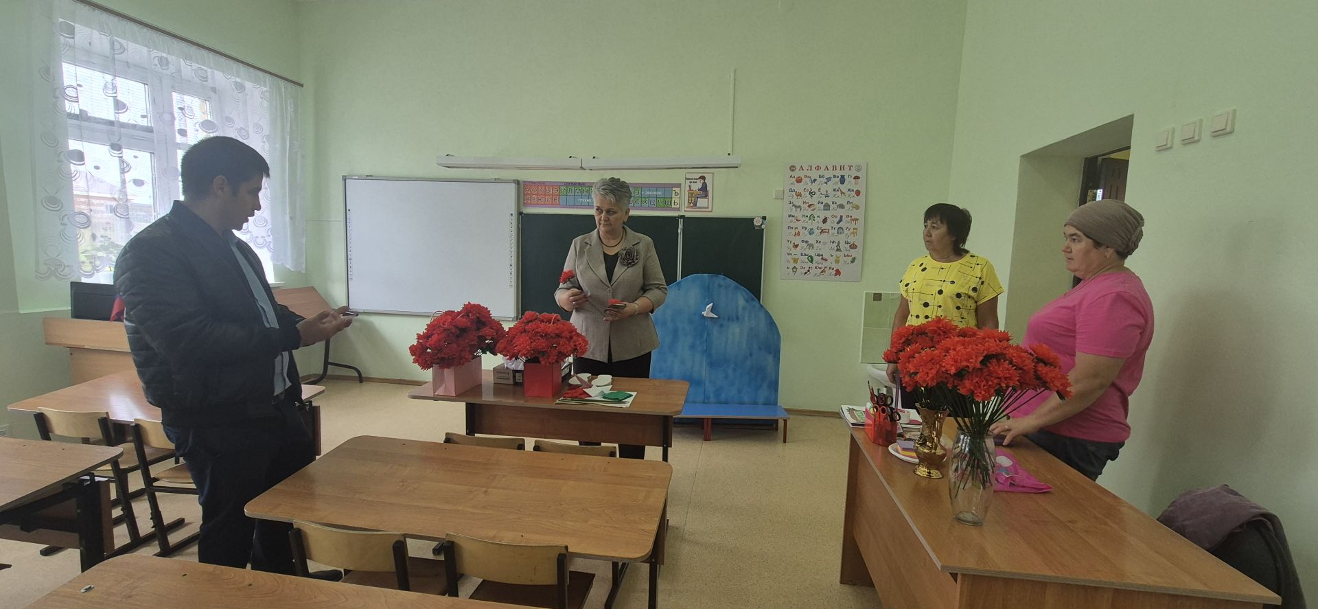 Кукмара районындагы мәгариф учреждениеләренең яңа уку елына әзерлеген тикшерелә