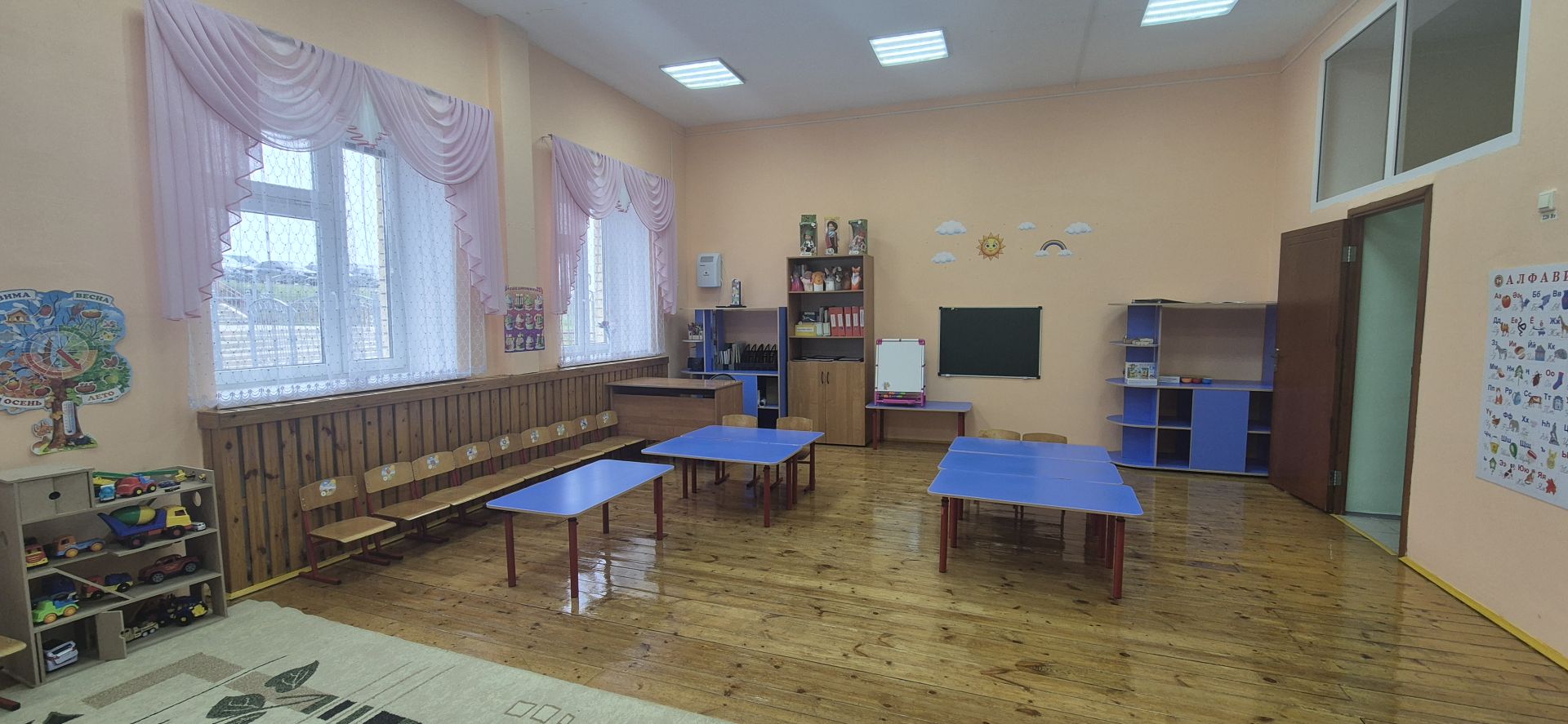 Кукмара районындагы мәгариф учреждениеләренең яңа уку елына әзерлеген тикшерелә