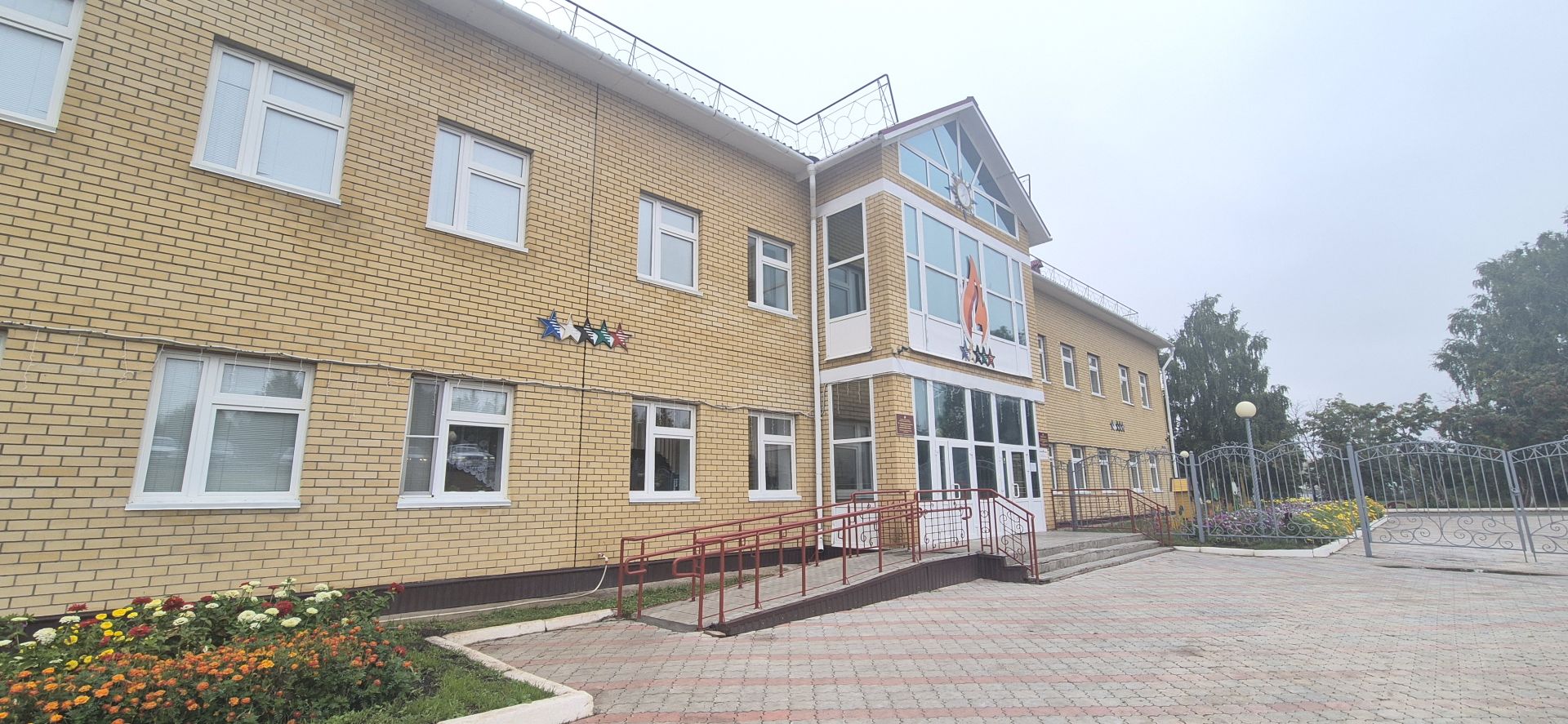 Кукмара районындагы мәгариф учреждениеләренең яңа уку елына әзерлеген тикшерелә