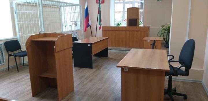 Кукмарада 7 машина йөртүче исерек килеш руль артына утырган өчен хөкем ителгән