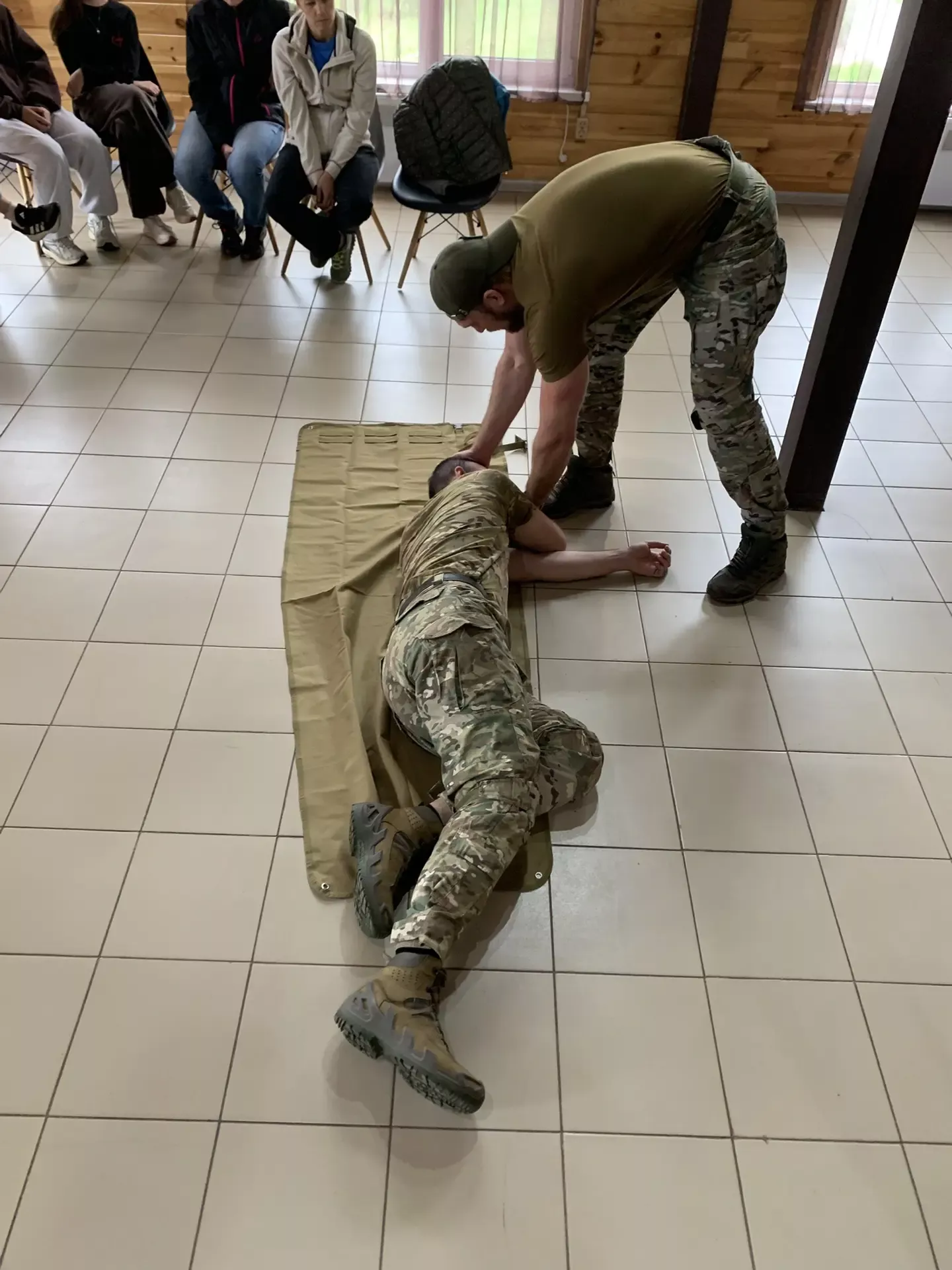 Белемнең артыгы юк: Кукмарада тактик медицина буенча уку-өйрәнүләр узды