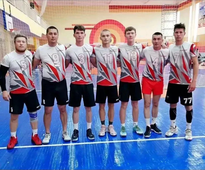 Волейболисты Кукморского района стали бронзовыми призерами чемпионата Татарстана