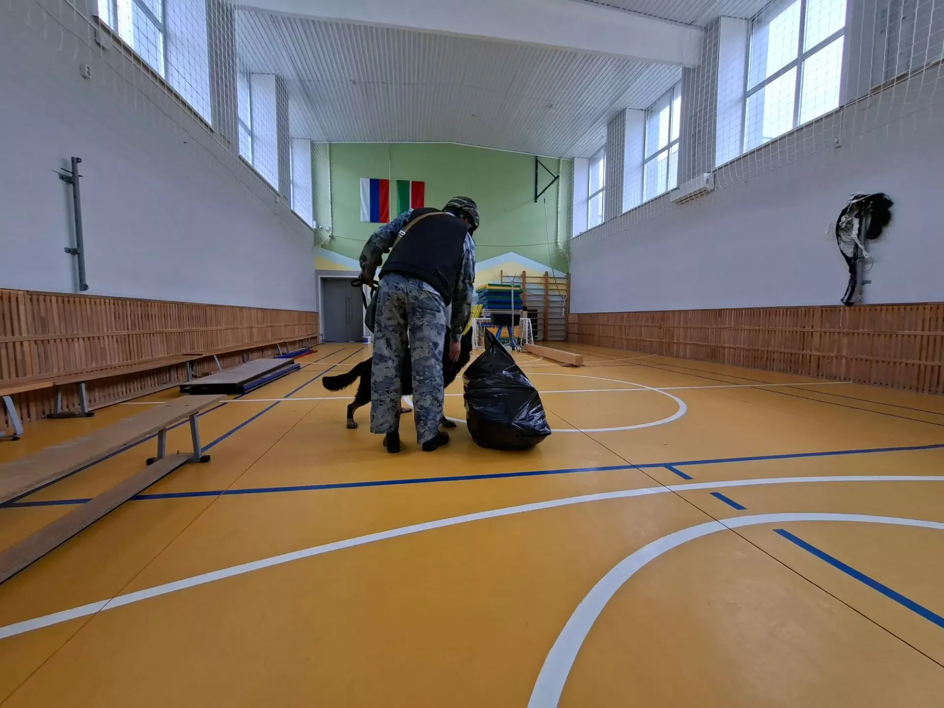 В Кукморе экстренные службы провели масштабную тактико-специальную тренировку