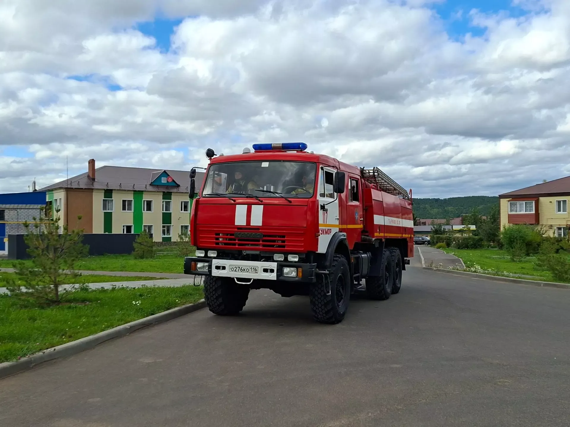 В Кукморе экстренные службы провели масштабную тактико-специальную тренировку