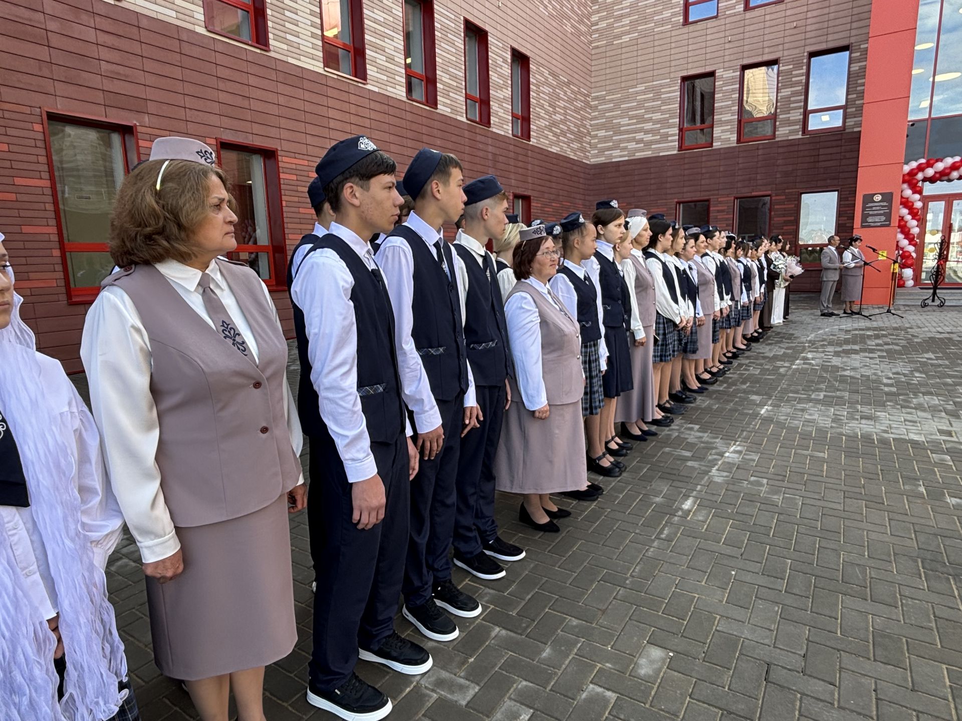 Кукмара районында Белем көне яңа мәктәпләр һәм яңартылган биналар белән башланды (фоторепортаж)