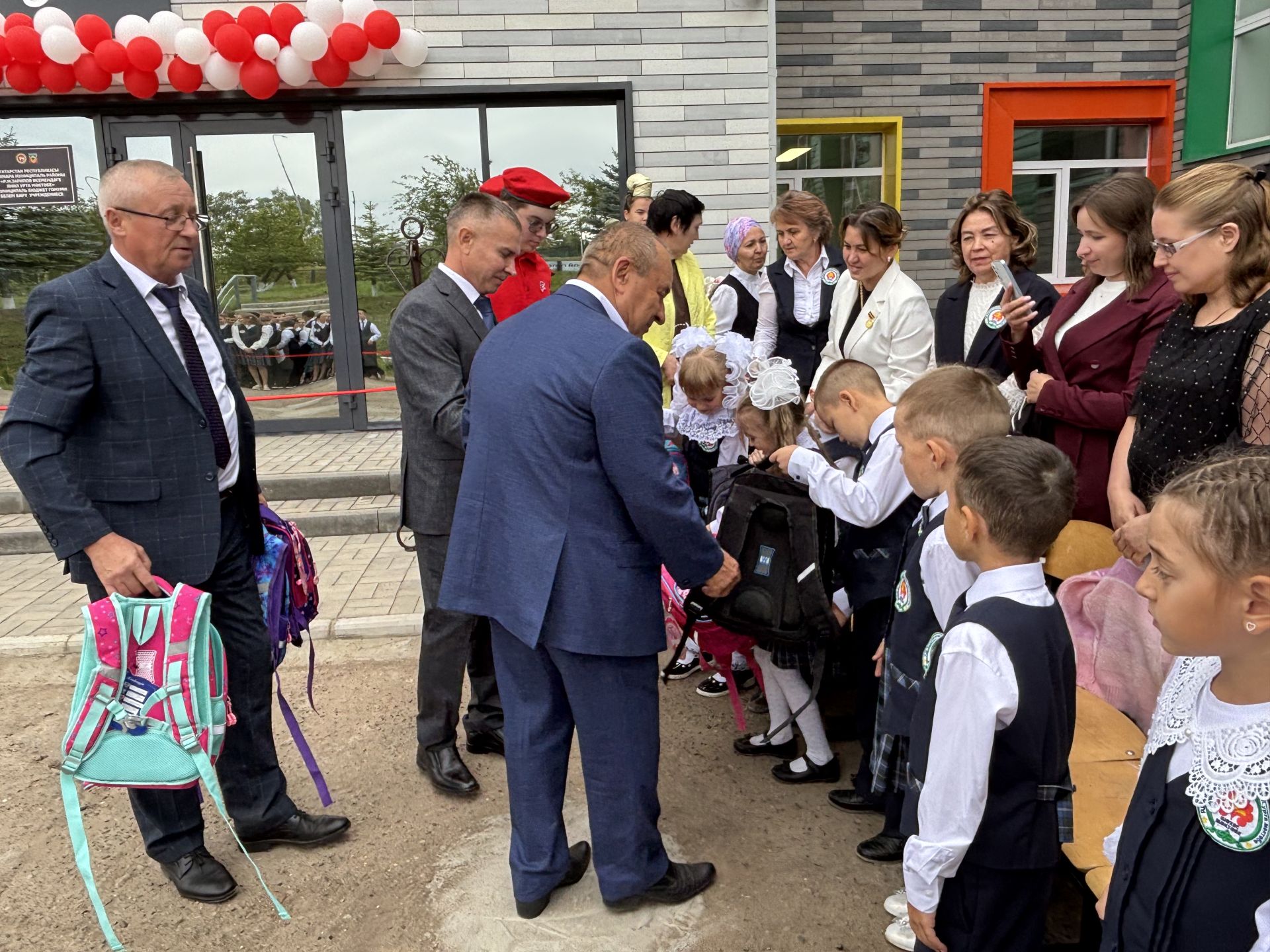 Кукмара районында Белем көне яңа мәктәпләр һәм яңартылган биналар белән башланды (фоторепортаж)