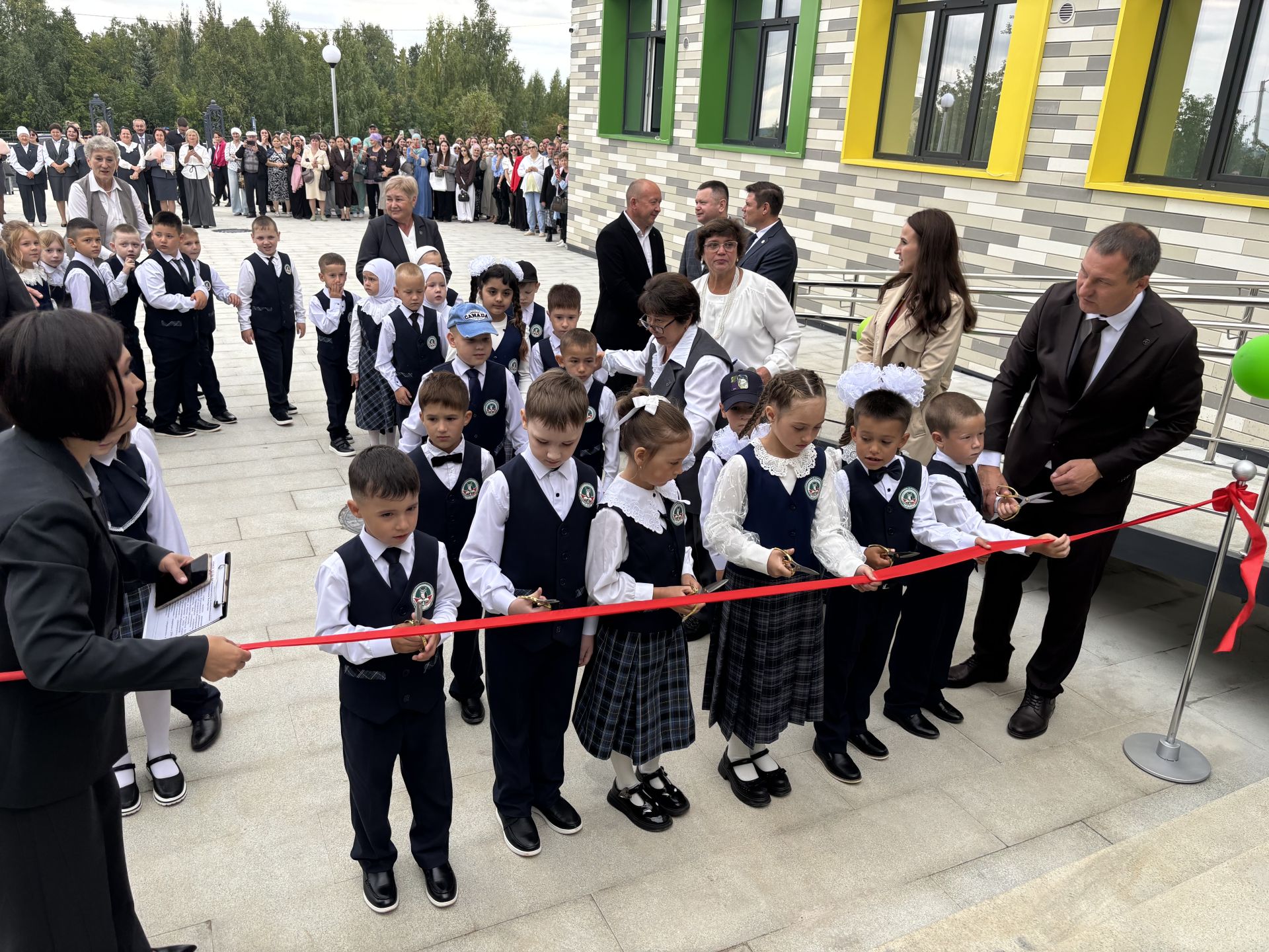 Кукмара районында Белем көне яңа мәктәпләр һәм яңартылган биналар белән башланды (фоторепортаж)