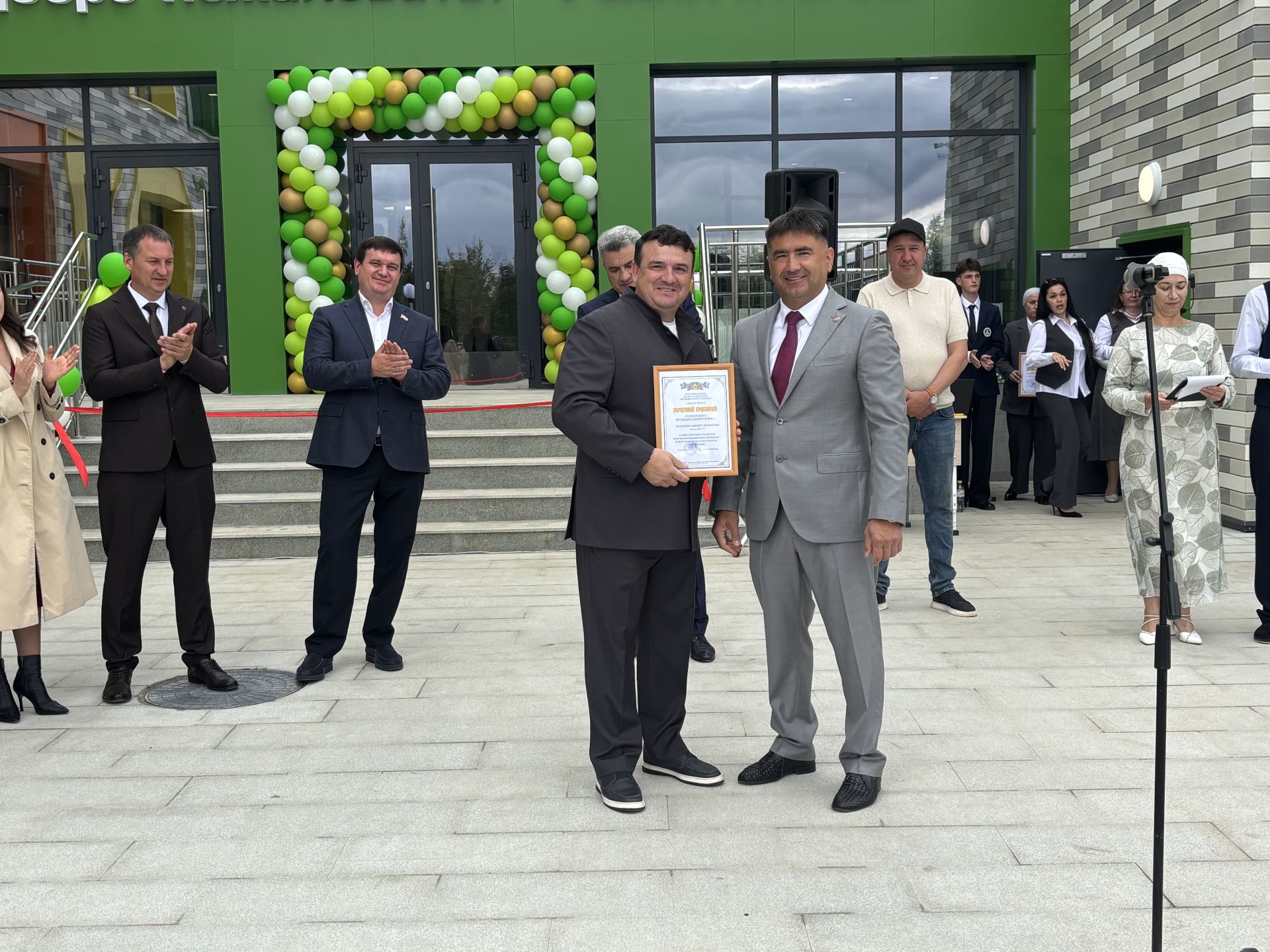 Кукмара районында Белем көне яңа мәктәпләр һәм яңартылган биналар белән башланды (фоторепортаж)