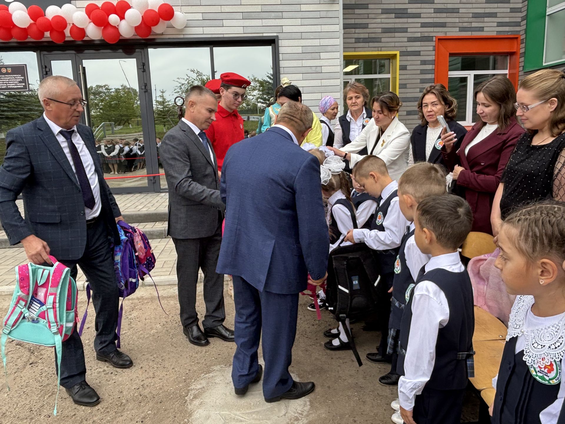 Кукмара районында Белем көне яңа мәктәпләр һәм яңартылган биналар белән башланды (фоторепортаж)