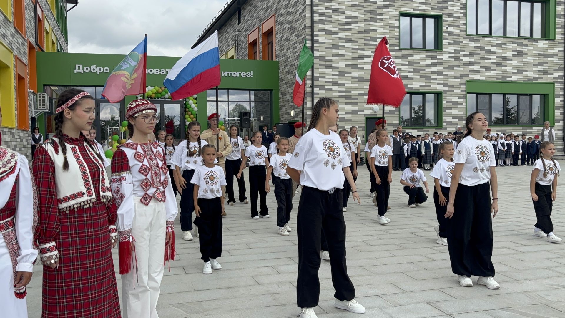Кукмара районында Белем көне яңа мәктәпләр һәм яңартылган биналар белән башланды (фоторепортаж)