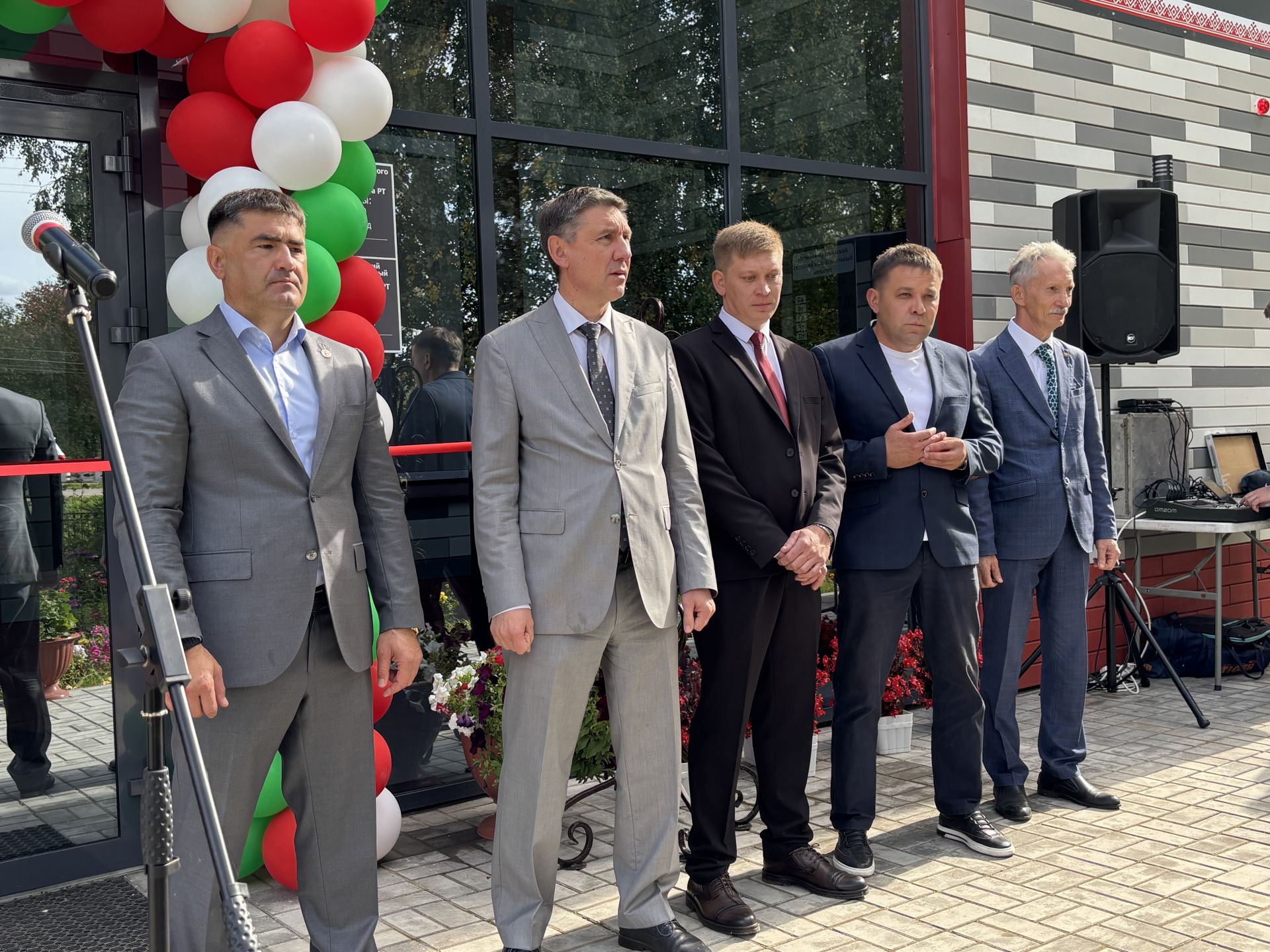 Поч. Кучук авылында яңартылган мәдәният йорты ишекләрен ачты
