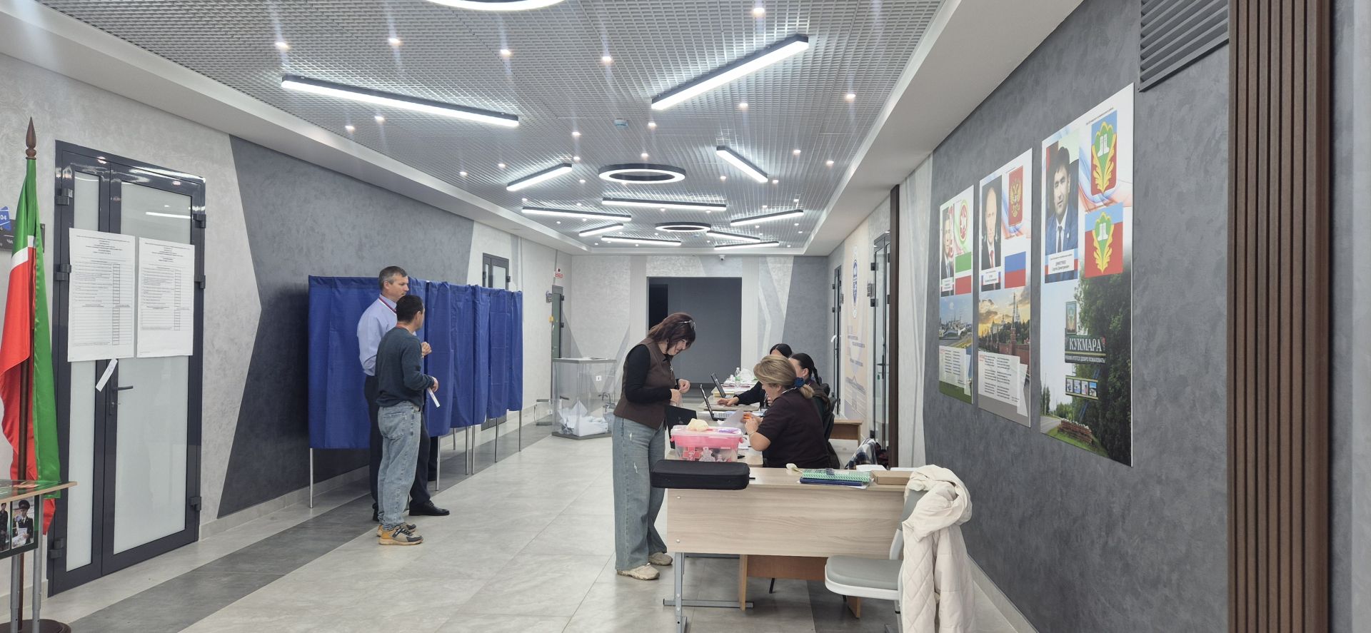 Кукмараның 1664нче номерлы сайлау участогында тавыш бирү актив рәвештә бара