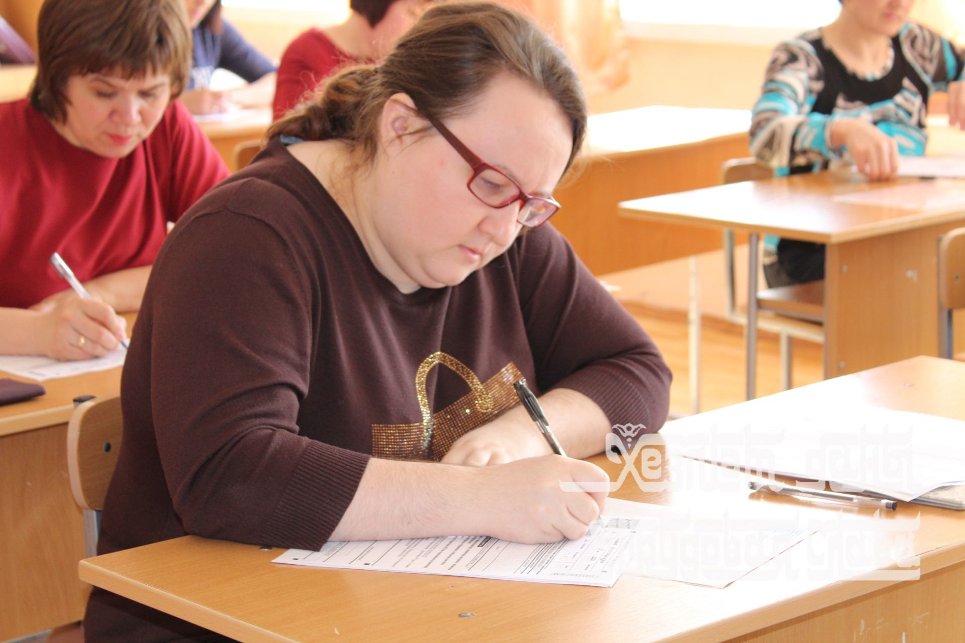 Родители школьников Кукмора сдали единый республиканский экзамен по татарскому языку