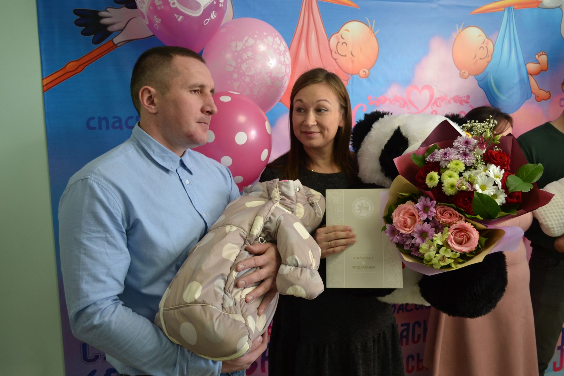 Ко Дню матери в кукморском роддоме состоялась торжественная выписка новорожденных