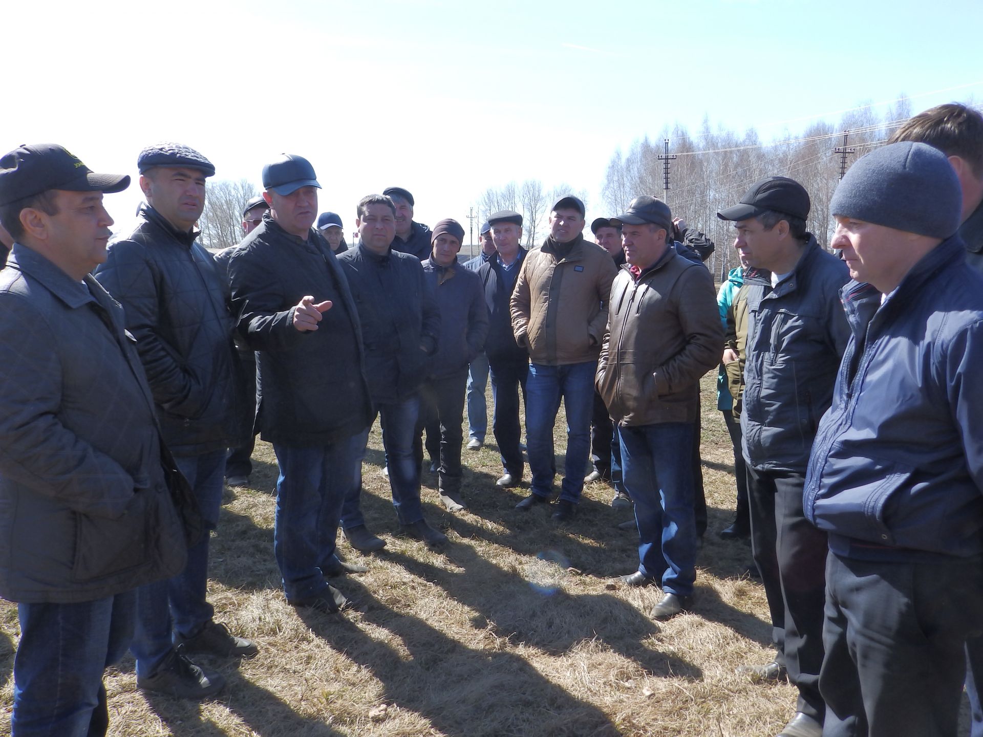 В хозяйстве "Урал" состоялся семинар-совещание по вопросам подготовки к проведению весенне-полевых работ