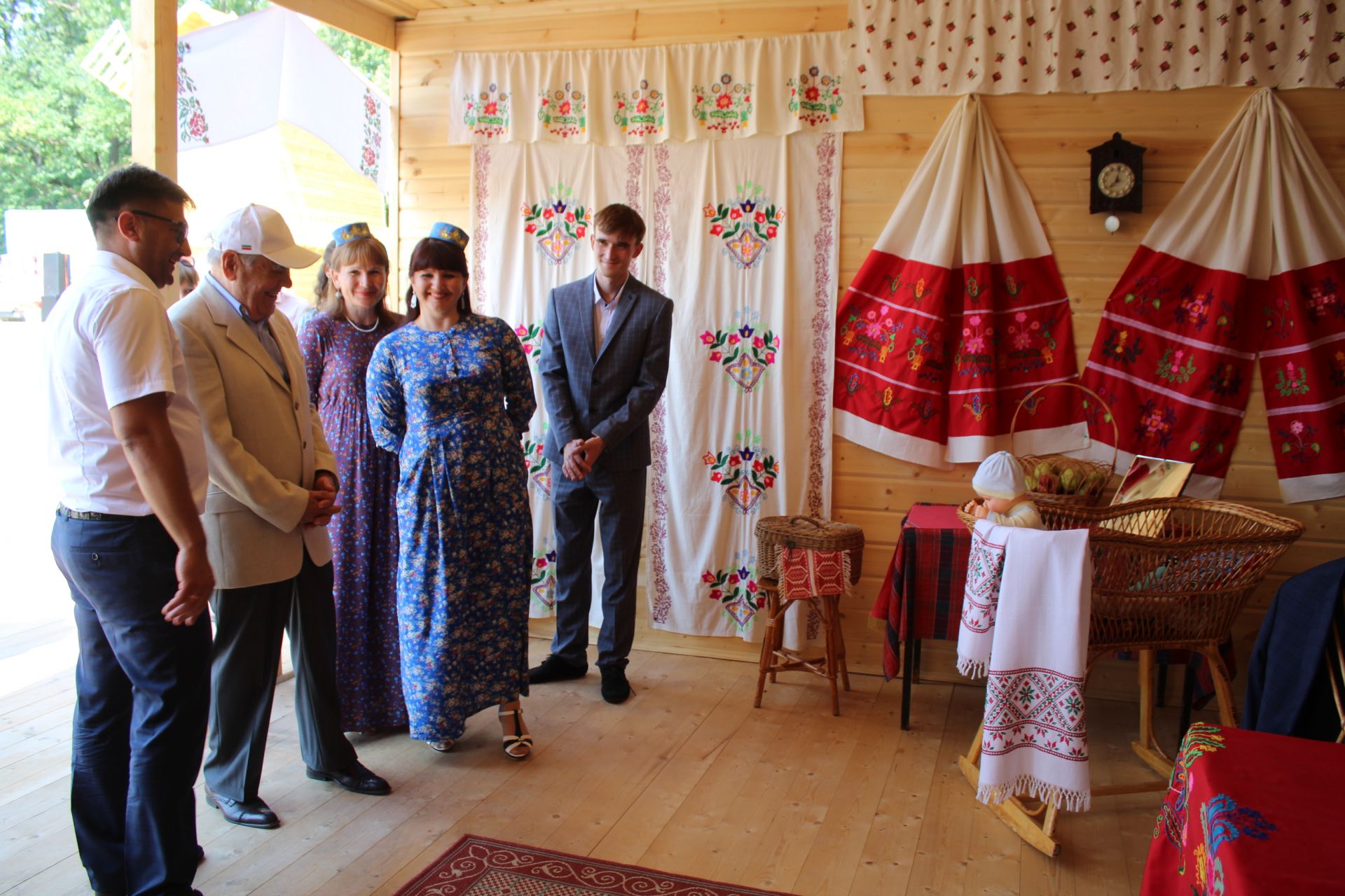 Кукморяне представили подворье на Сабантуе в Казани