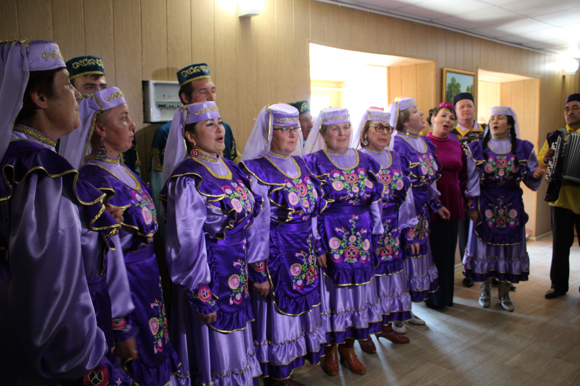 “Ак калфак” Бөтендөнья татар хатын-кызлары иҗтимагый оешмасының күчмә утырышы