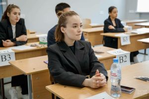 Бердәм дәүләт имтиханына алып керергә яраган әйберләр исемлеге билгеле