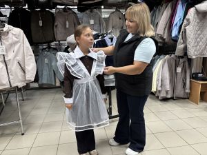 Күңелдә — дулкынлану, кулда — исемлек: Кукмарада баланы мәктәпкә әзерләү ничә сумга төшә