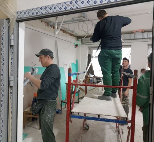 Кукмара район үзәк дәваханәсенең кардиология һәм терапия бүлекләрендә ремонт бара