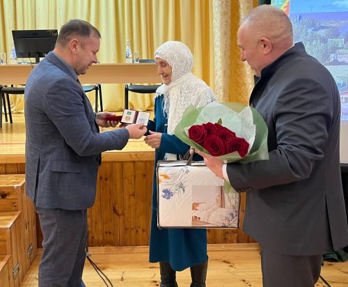 Туембаш җирлегендә хисап җыелышы узды