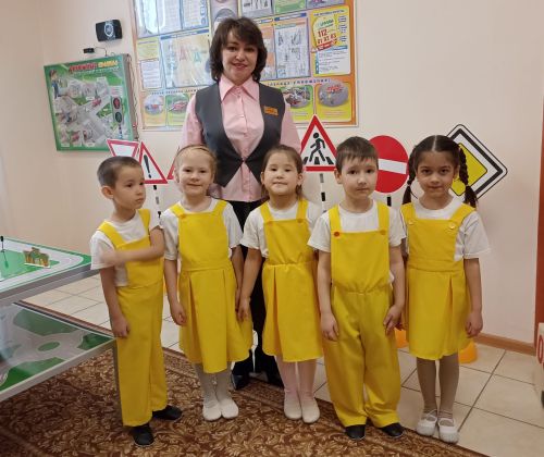 «Яшел ут»та сыналган осталык: «Кояшкай» балалар бакчасы тәрбиячесе Гөлшат Иванова бәйгедә җиңү яулады