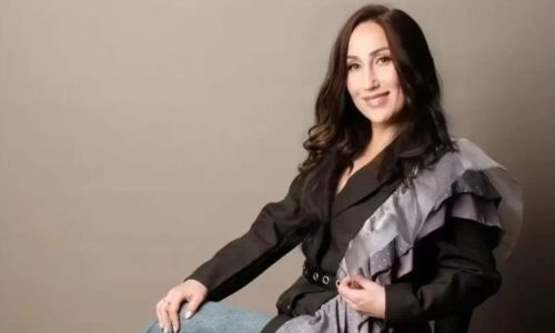 Бишектән килгән моң: Зур Кукмара кызы Рамилә Исхакова Гран-при яулады
