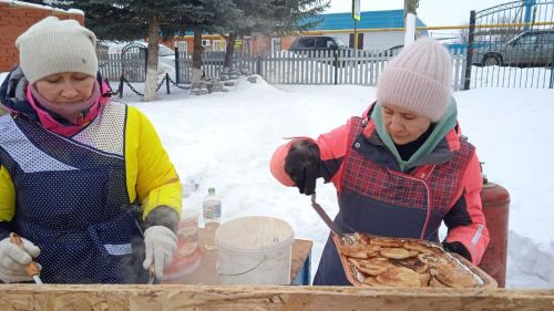 Адай авылында хоккей сөючеләр арасында турнир узды