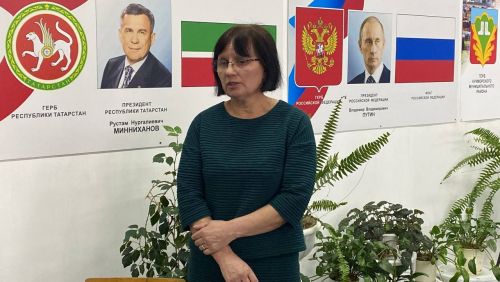 Түбән Үрәс мәктәбендә махсус операциядә һәлак булган Денис Бектинга истәлек тактасы куелды