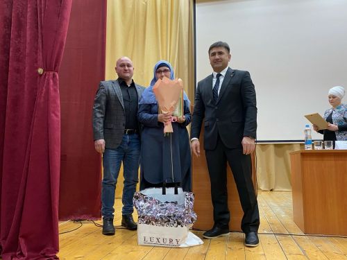 Зур Кукмара җирлегендә хисап җыелышы узды