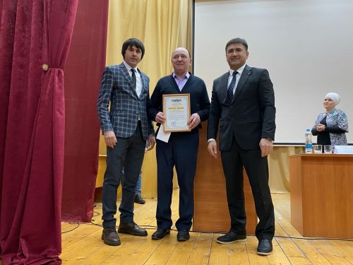 Зур Кукмара җирлегендә хисап җыелышы узды