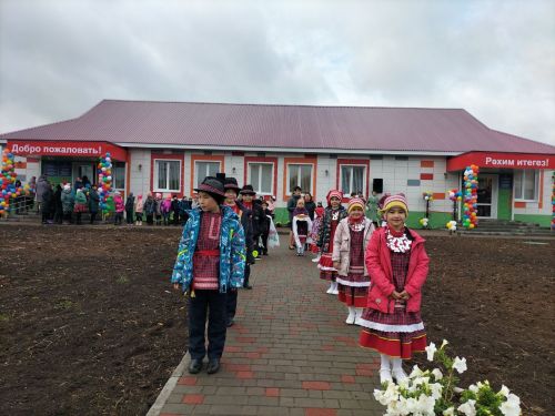 Кече Чура авылында  бер түбә астында булган балалар бакчасы һәм башлангыч мәктәп капиталь төзекләндерелде