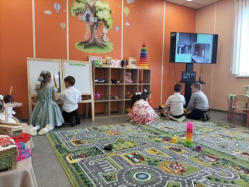 Кече Чура авылында  бер түбә астында булган балалар бакчасы һәм башлангыч мәктәп капиталь төзекләндерелде