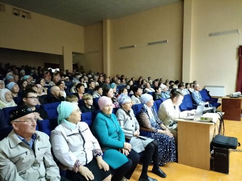 Түбән Өскебаш мәдәният йортында шагыйрә, җырлар авторы Айгөл Вәлиуллинаның иҗат кичәсе булды