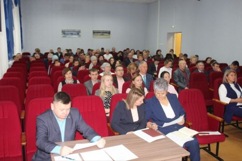 Бүген район Советында коррупциягә каршы көрәш комиссиянең чираттагы утырышы узды