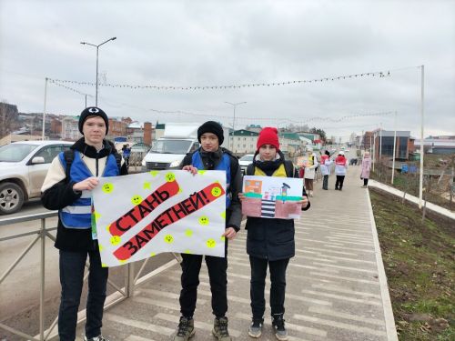 Кукмарада Бөтендөнья юл-транспорт һәлакәтләре корбаннарын искә алу көненә багышланган акция үткәрелде