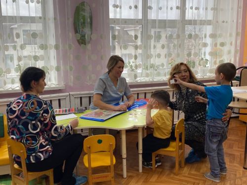 Татарстан хезмәт, мәшгульлек һәм социаль яклау министры Эльмира Зарипова Кукмарага килде