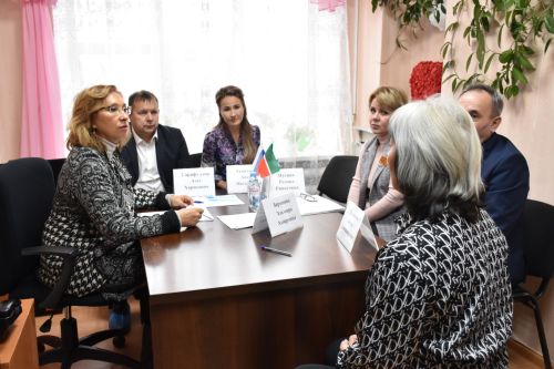 Татарстан хезмәт, мәшгульлек һәм социаль яклау министры Эльмира Зарипова Кукмарага килде