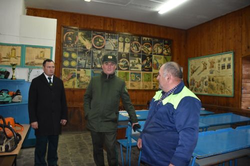 Кукмара районына Татарстан Республикасы  урман хуҗалыгы министры килде