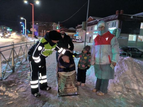 В Кукморе провели акцию «Стань заметней»