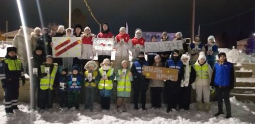 Кукмарада «Караңгыда күренә торган бул» акциясе узды