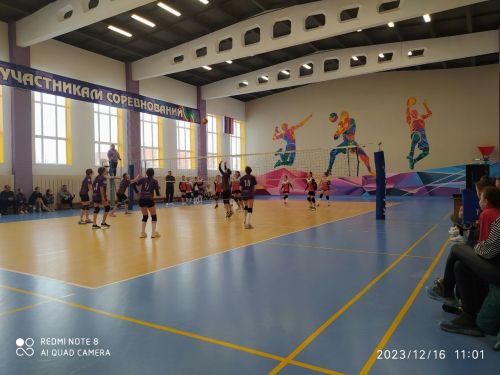 Кукмарада махсус хәрби операциядә һәлак булган якташларыбыз истәлегенә волейбол буенча «Геройлар Кубогы» турниры үтте