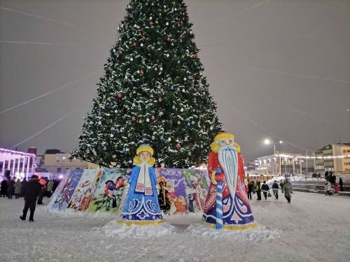 Кукмарада Үзәк чыршыны ачу тантанасы булды