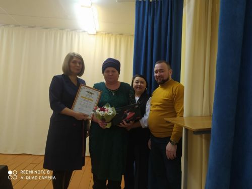 Жители Уркушского сельского поселения попросили заасфальтировать дорогу между деревнями