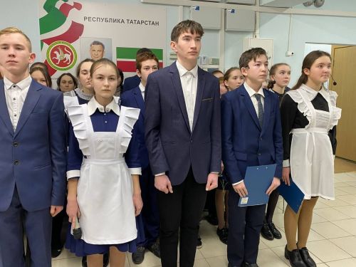 Урта Комар мәктәбендә якташыбыз Егор Ивановка мемориаль такта куелды