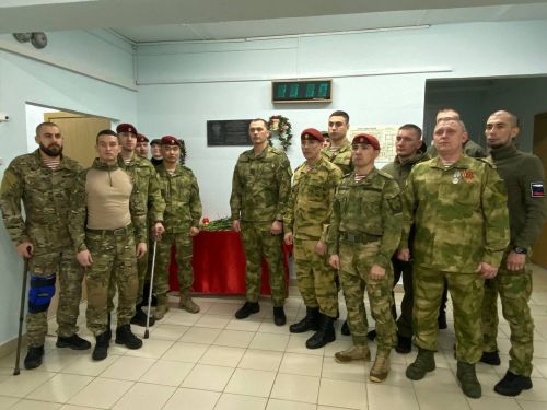 Урта Комар мәктәбендә якташыбыз Егор Ивановка мемориаль такта куелды