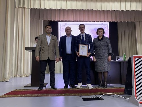 Олыяз авыл җирлегендә Татарстан Дәүләт Советы депутаты Римма Ратникова катнашында хисап җыелышы узды